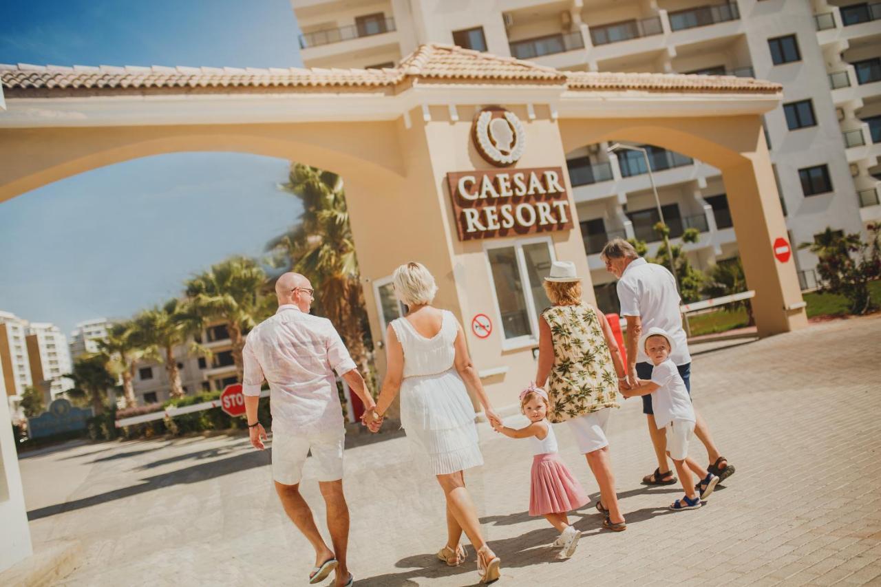 Luxury Sea View Two Bedroom Apartment In Caesar Resort & Spa, Long Beach Perivolia tou Trikomou Extérieur photo