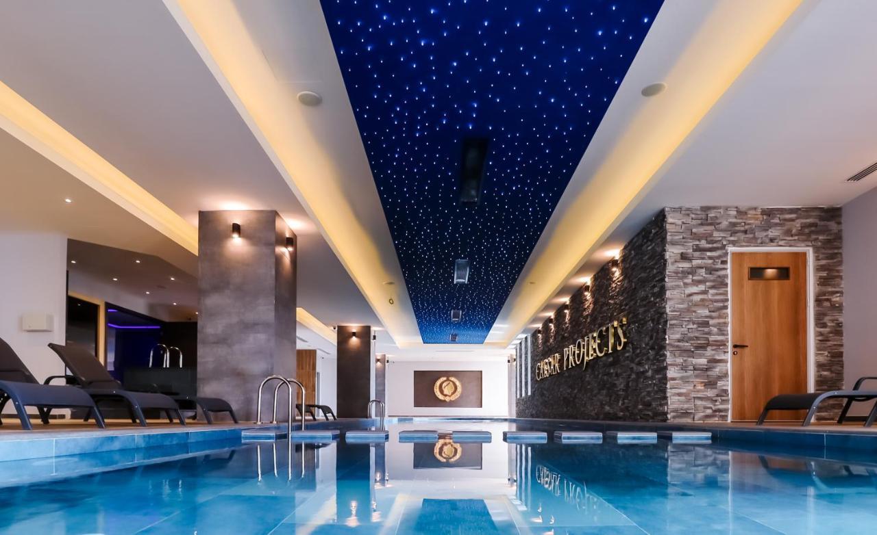 Luxury Sea View Two Bedroom Apartment In Caesar Resort & Spa, Long Beach Perivolia tou Trikomou Extérieur photo